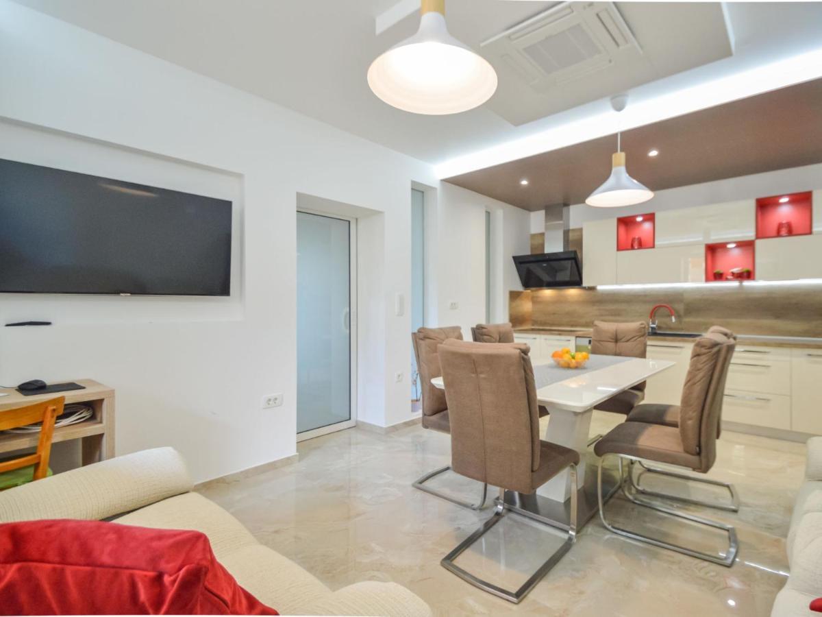 Apartment Mornar-5 By Interhome Traù Esterno foto