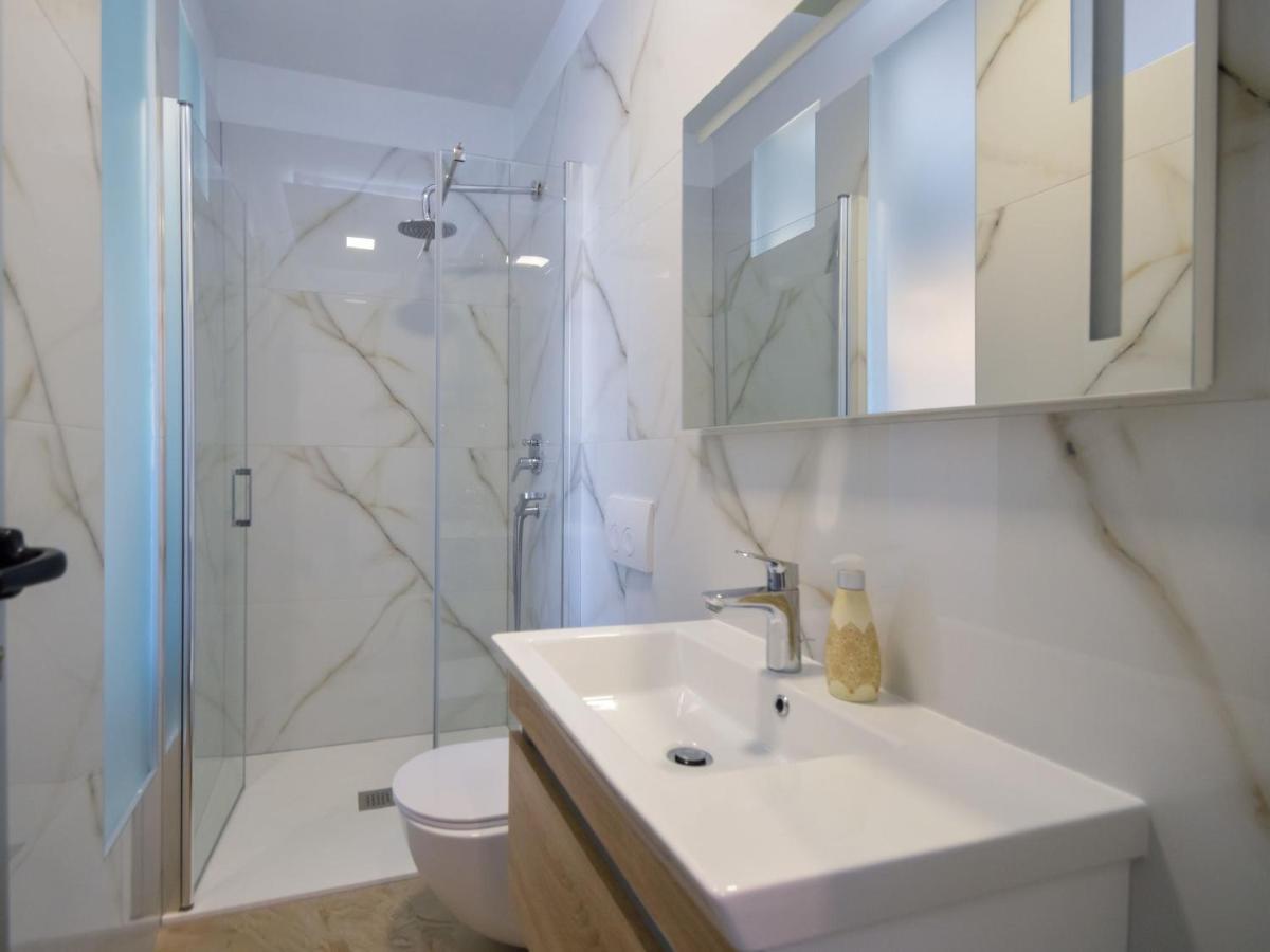 Apartment Mornar-5 By Interhome Traù Esterno foto